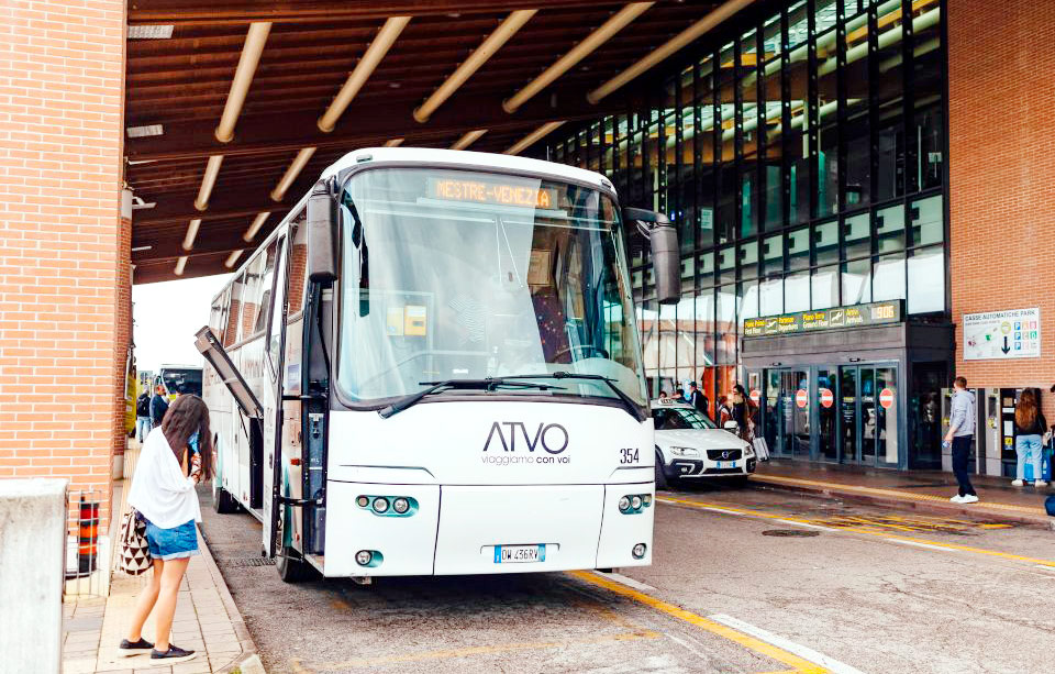 Express Bus to Venice from Treviso Airport