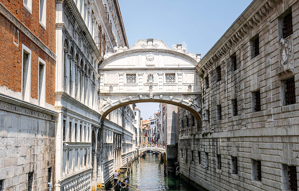 Ponte dei Sospiri in Venice